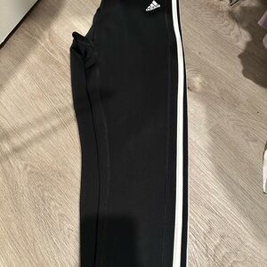 Adidas Women’s Black Cropped Pants